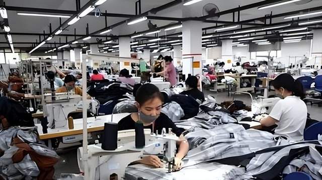 为啥不愿回国？越南待遇难道比中国更好开元棋牌app数百万国人去越南打工(图5)