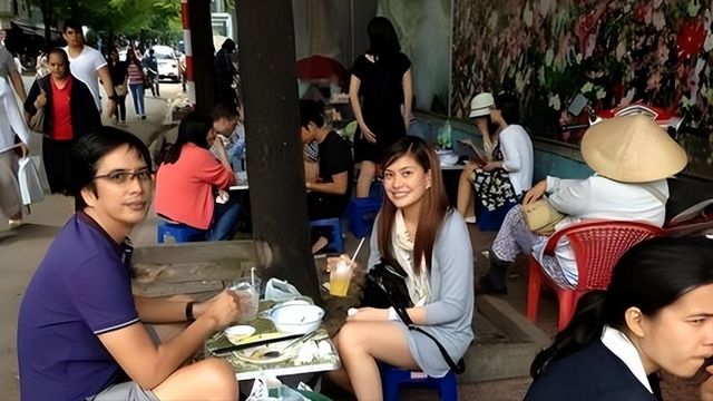 为啥不愿回国？越南待遇难道比中国更好开元棋牌app数百万国人去越南打工(图9)